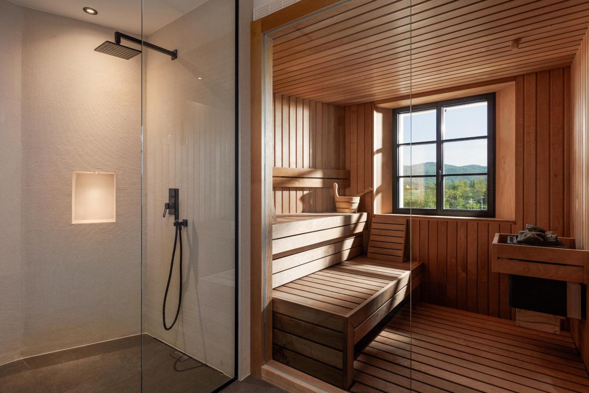 Villa Bora With Sauna And Heated Pool Vele Mune Exterior photo